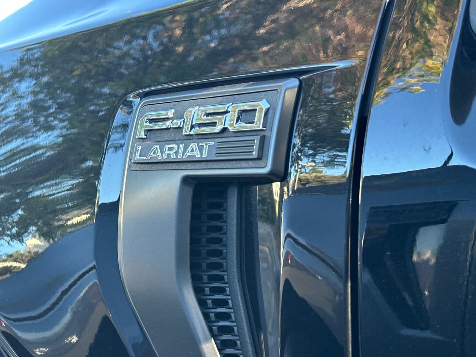 Used 2023 Ford F150 Lariat w/ Equipment Group 502A High AWD/4WD image 9