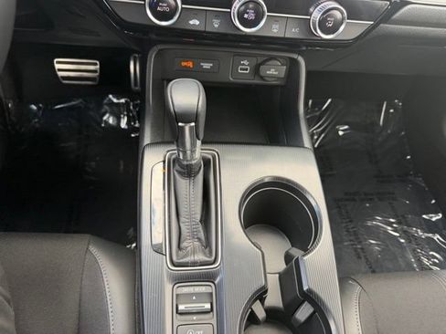 Used 2023 Honda Civic Sport image 18