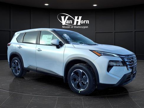 New 2026 Nissan Rogue SV w/ Cold Weather Package AWD/4WD image 1