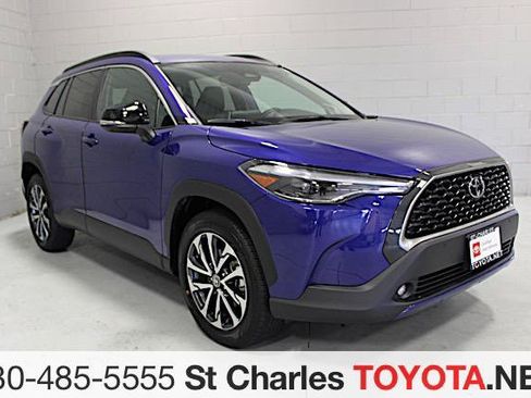 Certified 2025 Toyota Corolla Cross XLE w/ Convenience Package AWD/4WD image 1