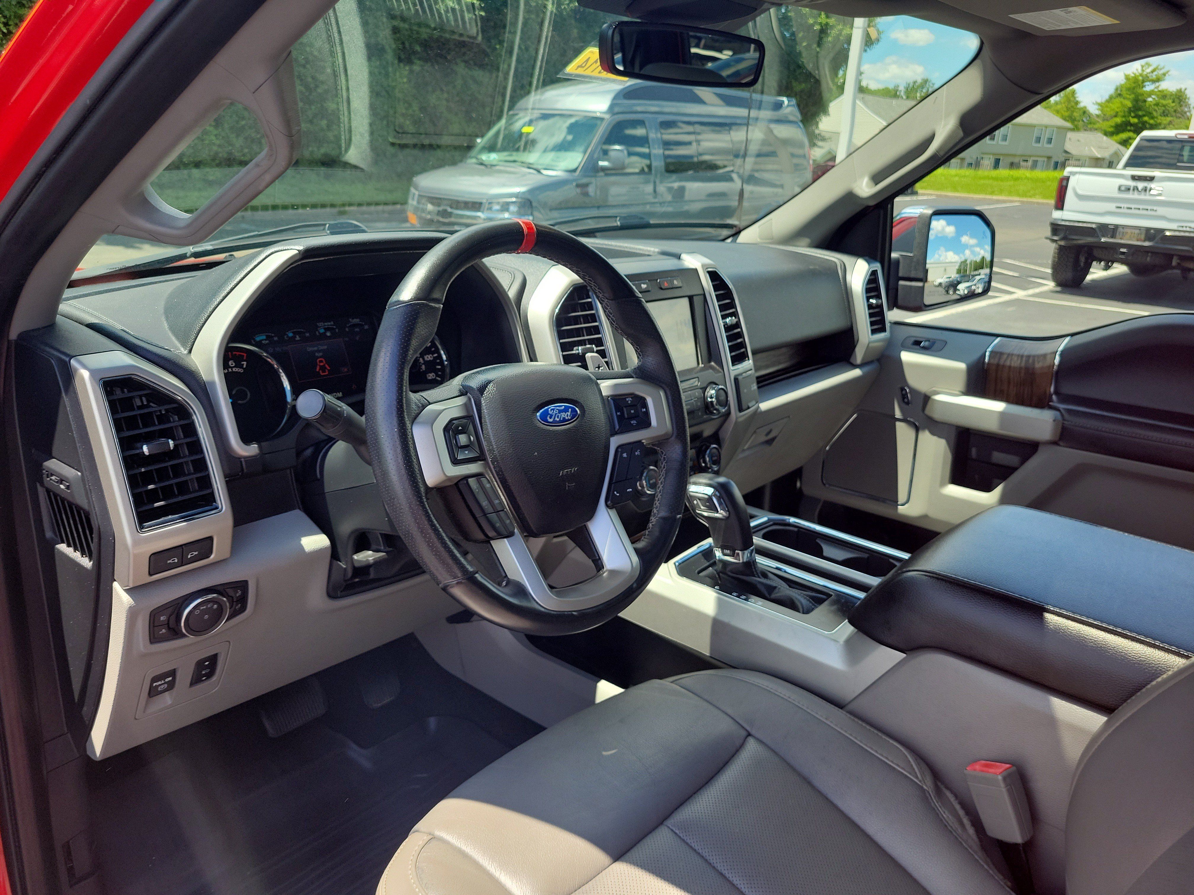 Used 2019 Ford F150 Lariat AWD/4WD image 17
