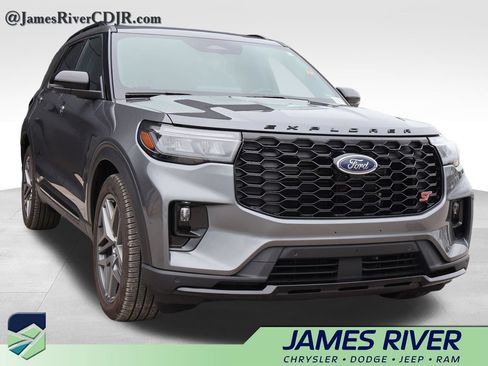 Used 2026 Ford Explorer ST w/ Sun And Sound Package AWD/4WD image 6