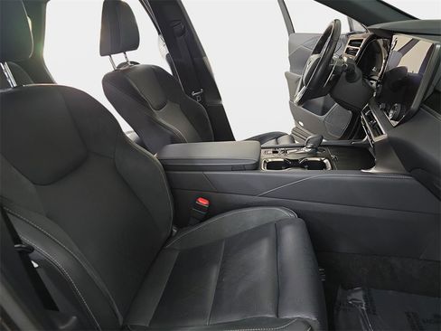 Certified 2024 Lexus RX 450h 450h+ Luxury image 10