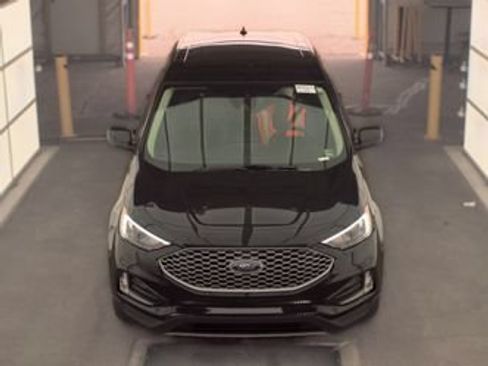 Used 2023 Ford Edge SEL w/ Convenience Package AWD/4WD image 2