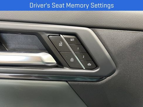 New 2026 GMC Terrain AT4 w/ Convenience Package III AWD/4WD image 6