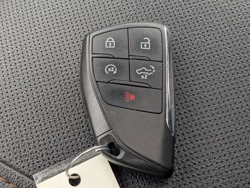 Used 2024 GMC Sierra 1500 AT4 w/ Technology Package image 31