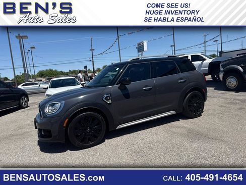 Used 2018 MINI Cooper Countryman S FWD image 1