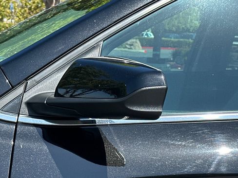 Used 2024 Chevrolet Equinox LT image 53