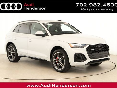 Certified 2025 Audi Q5 e Premium Plus w/ Premium Plus Package image 1