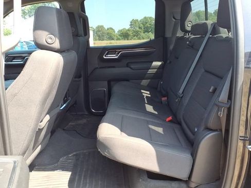Used 2024 GMC Sierra 1500 Elevation w/ Preferred Package AWD/4WD image 6