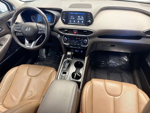 Used 2019 Hyundai Santa Fe SEL FWD image 11