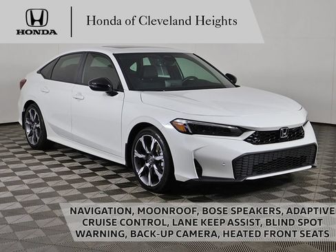 Used 2025 Honda Civic Sport Touring image 1