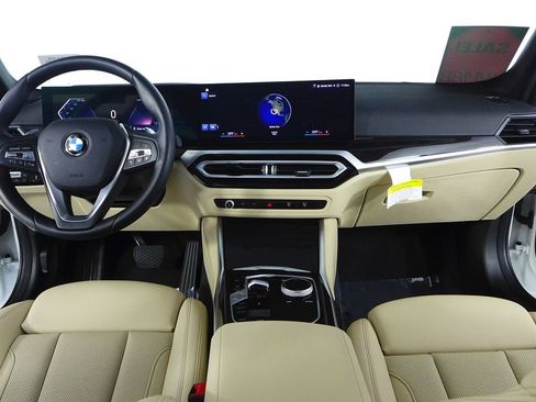 Certified 2023 BMW 330i Sedan RWD image 25
