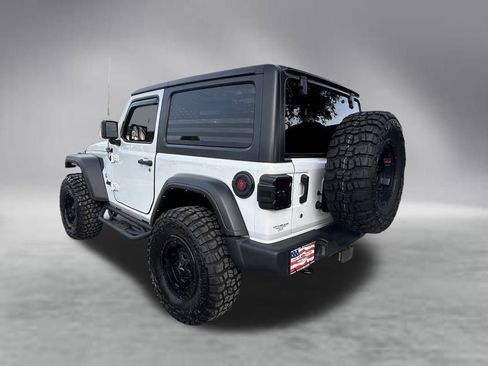 Used 2022 Jeep Wrangler Sport AWD/4WD image 7