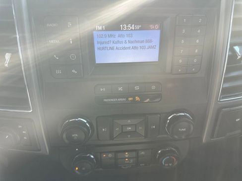 Used 2018 Ford F150 XLT image 8