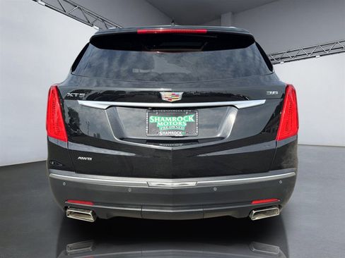 Used 2017 Cadillac XT5 Premium Luxury w/ Driver Assist Package AWD/4WD image 6