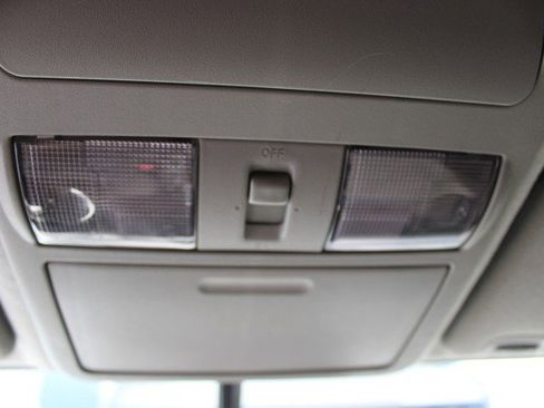 Used 2015 Nissan Xterra PRO-4X AWD/4WD image 28