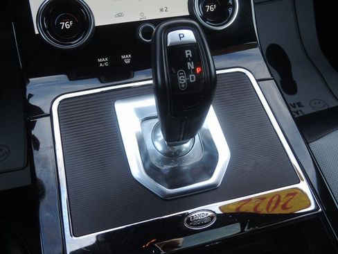 Used 2022 Land Rover Range Rover Evoque R-Dynamic S image 22