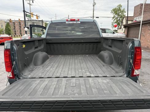 Used 2011 GMC Sierra 1500 SLE w/ Power Tech Package AWD/4WD image 18
