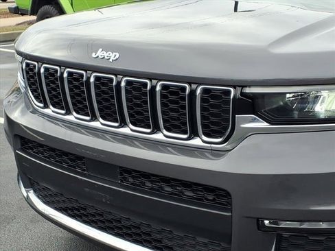 Used 2023 Jeep Grand Cherokee L Limited image 33