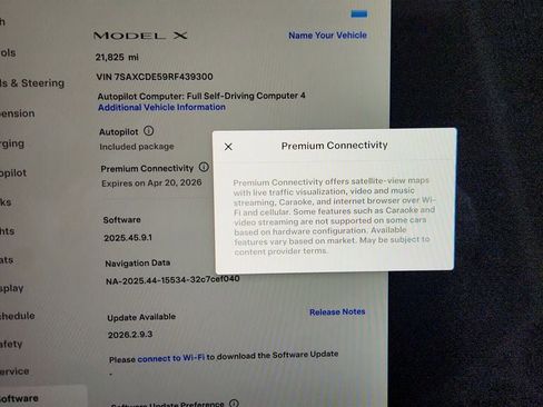 Used 2024 Tesla Model X image 17