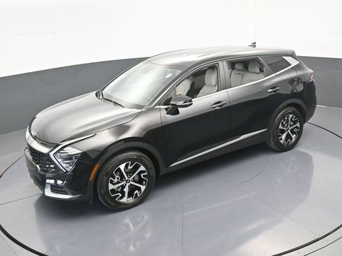 Used 2024 Kia Sportage EX image 46