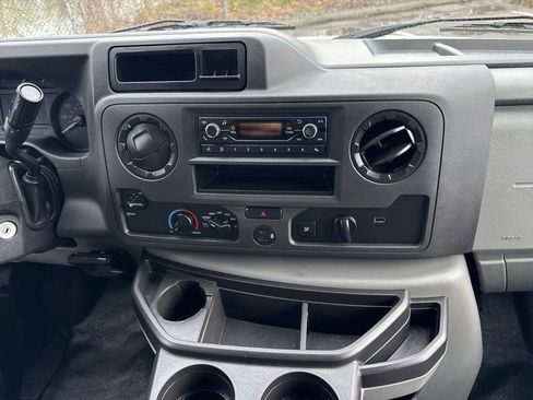 Used 2021 Ford E-350 and Econoline 350 Super Duty w/ Power Windows & Locks Group RWD image 19