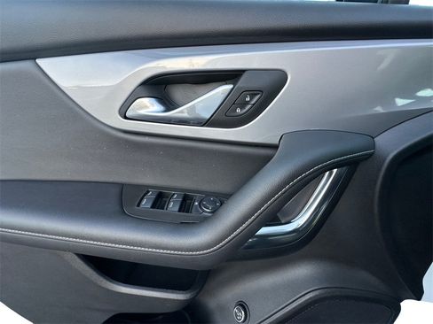 Used 2024 Chevrolet Blazer LT w/ Convenience Package image 11