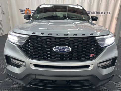 Used 2022 Ford Explorer ST w/ Equipment Group 401A AWD/4WD image 3
