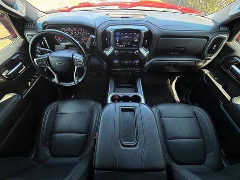 Used 2019 Chevrolet Silverado 1500 LT Trail Boss image 8