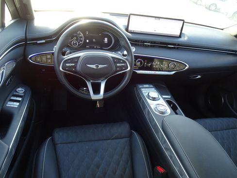 New 2025 Genesis GV70 3.5T Sport w/ Sport Advanced Package image 12