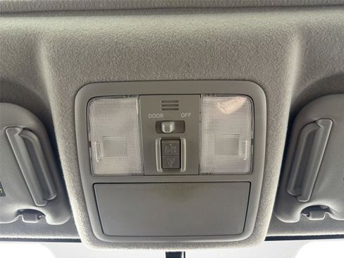 Used 2010 Toyota RAV4 Sport image 21