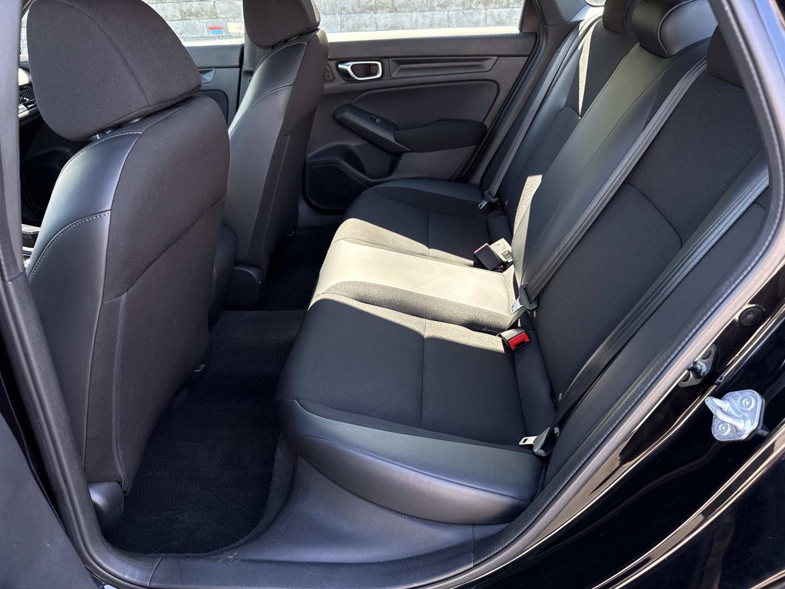 Used 2022 Honda Civic Sport image 28