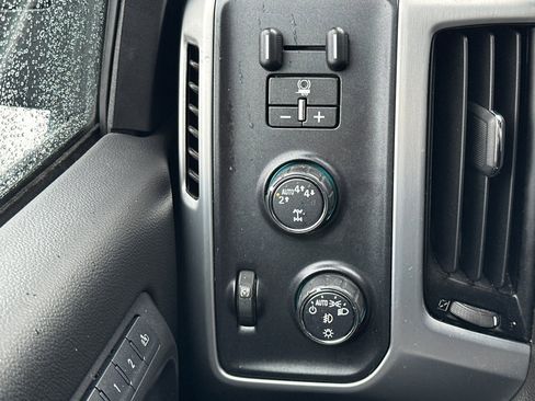 Used 2018 GMC Sierra 1500 SLT image 30