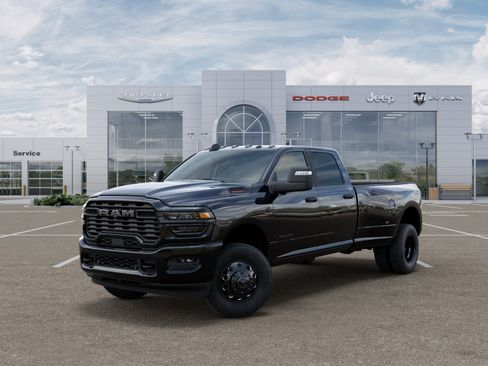 New 2026 RAM 3500 Big Horn AWD/4WD image 29