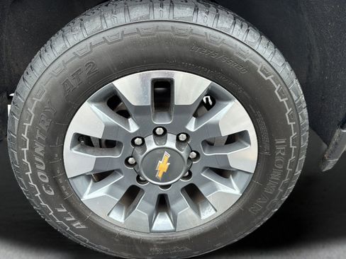Used 2023 Chevrolet Silverado 2500 Custom w/ Custom Value Package AWD/4WD image 20