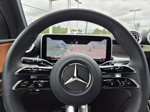 Certified 2026 Mercedes-Benz GLC 300 4MATIC image 25