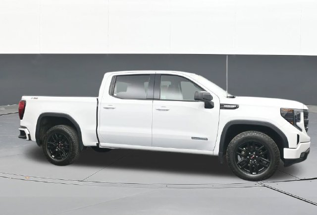 Used 2024 GMC Sierra 1500 Elevation w/ X31 Off-Road Package AWD/4WD image 18