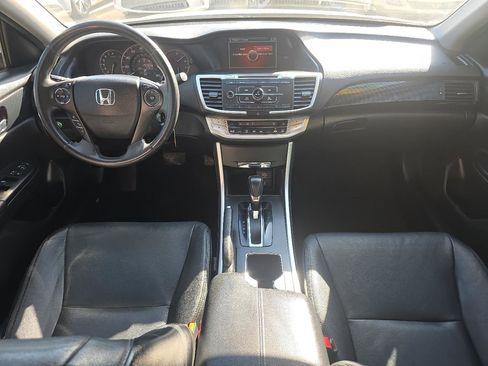Used 2014 Honda Accord Sport image 25
