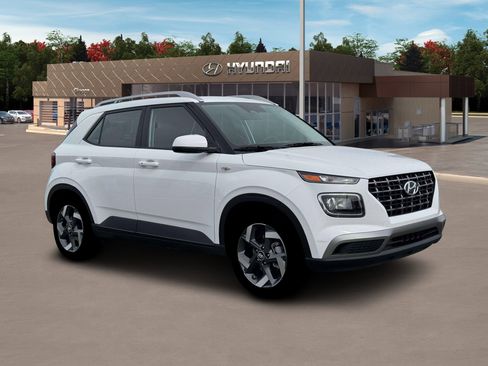 New 2026 Hyundai Venue SEL image 10