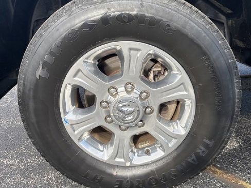 Used 2023 RAM 2500 Big Horn w/ Level 1 Equipment Group image 5