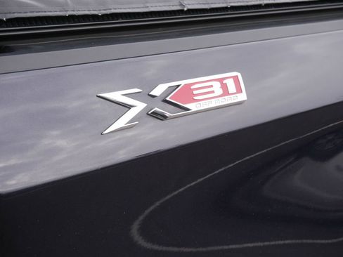 Used 2022 GMC Sierra 1500 Elevation image 10