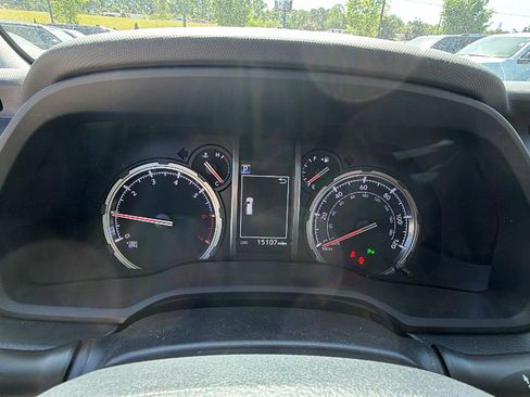 Used 2024 Toyota 4Runner Limited image 30