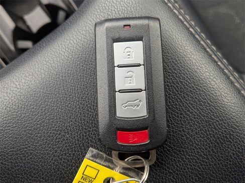 Used 2024 Mitsubishi Eclipse Cross SE image 34