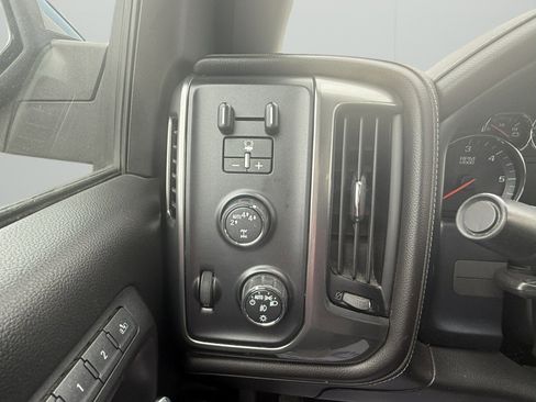 Used 2018 Chevrolet Silverado 1500 LTZ w/ LTZ Plus Package image 21