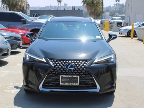 Certified 2025 Lexus UX 300h FWD image 2