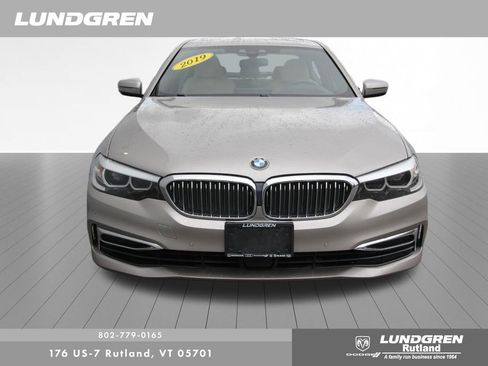 Used 2019 BMW 540i xDrive image 44