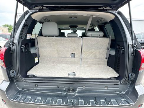 Used 2019 Toyota Sequoia Limited w/ Safety & Convenience Package RWD image 33