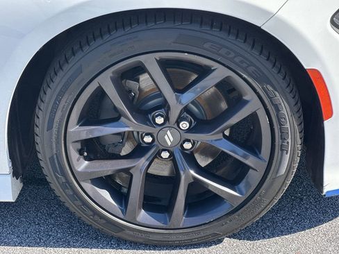 Used 2020 Dodge Charger R/T w/ Blacktop Package image 12