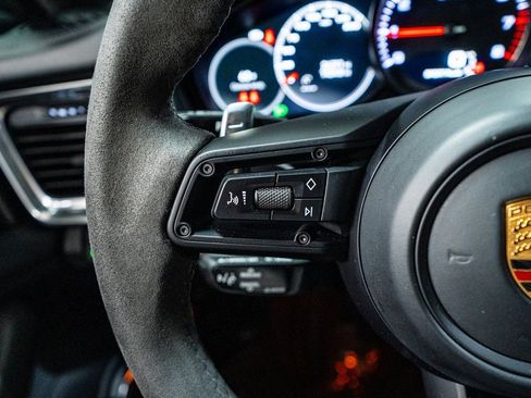 Used 2022 Porsche Panamera GTS image 42